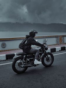 Preview wallpaper motorcycle, motorcyclist, road, speed