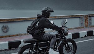 Preview wallpaper motorcycle, motorcyclist, road, speed