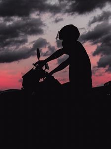 Preview wallpaper motorcycle, motorcyclist, silhouette, dark, biker