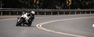 Preview wallpaper motorcycle, motorcyclist, speed, track