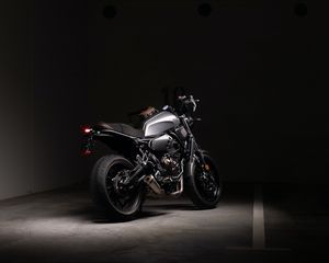 Preview wallpaper motorcycle, rear view, wheels, gray, dark