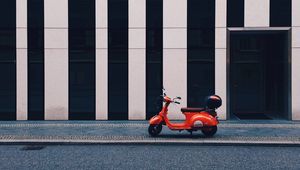 Preview wallpaper motorcycle, scooter, building, facade, strip