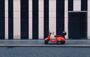 Preview wallpaper motorcycle, scooter, building, facade, strip