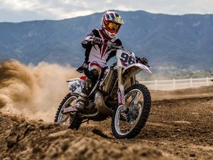 Preview wallpaper motorcycle, sports, race, dust