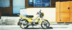 Preview wallpaper motorcycle, street, yellow