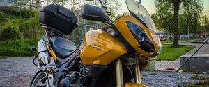 Preview wallpaper motorcycle, wheels, yellow