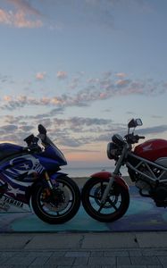 Preview wallpaper motorcycles, bikes, blue, red, twilight, moto