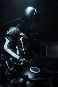 Preview wallpaper motorcyclist, biker, helmet, motorcycle, black