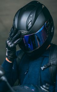 Preview wallpaper motorcyclist, helmet, black, biker