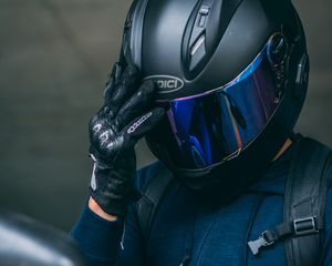 Preview wallpaper motorcyclist, helmet, black, biker