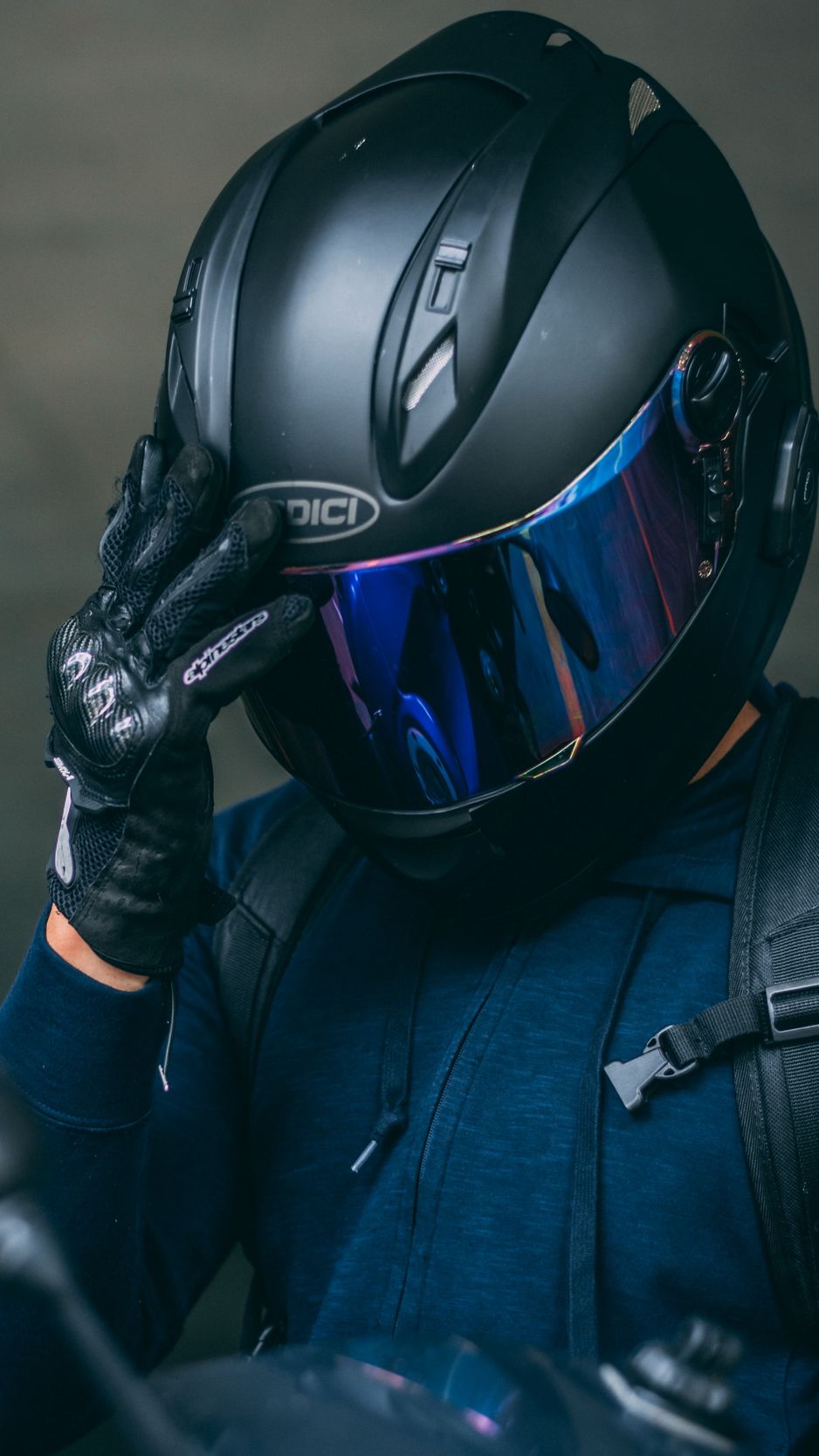 Download wallpaper 938x1668 motorcyclist, helmet, black, biker iphone 8