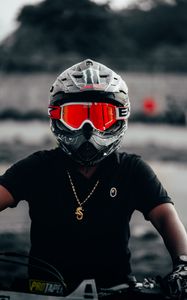 Preview wallpaper motorcyclist, helmet, glasses, red