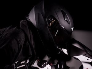 Preview wallpaper motorcyclist, helmet, motorcycle, bike, biker