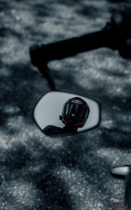 Preview wallpaper motorcyclist, helmet, motorcycle, mirror, reflection