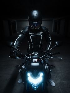 Preview wallpaper motorcyclist, helmet, motorcycle, bike, black
