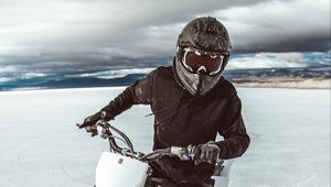 Preview wallpaper motorcyclist, motorcycle, helmet, snow