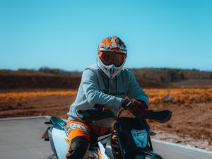 Preview wallpaper motorcyclist, motorcycle, helmet, glasses