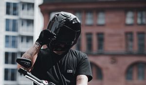 Preview wallpaper motorcyclist, motorcycle, helmet, bike, front view