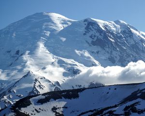 Preview wallpaper mount rainier, mountain, snow, winter, clouds, usa