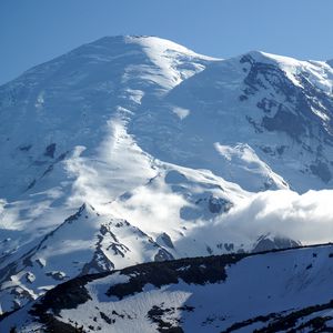 Preview wallpaper mount rainier, mountain, snow, winter, clouds, usa