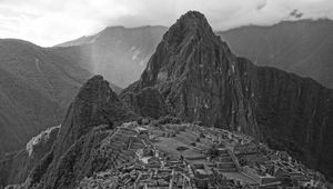 Preview wallpaper mountain, building, ruins, black and white