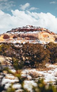 Preview wallpaper mountain, cliff, plateau, winter, landscape