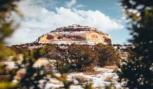 Preview wallpaper mountain, cliff, plateau, winter, landscape