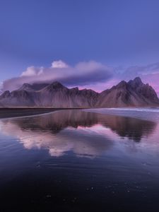 Preview wallpaper mountain, clouds, coast, iceland