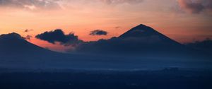 Preview wallpaper mountain, clouds, fog, dusk