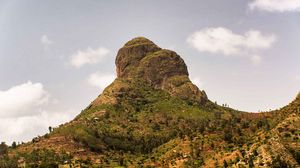 Preview wallpaper mountain, clouds, nature, landscape