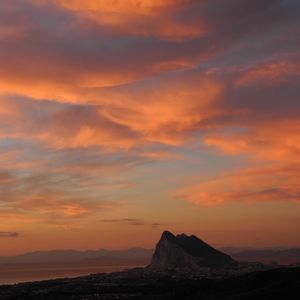 Preview wallpaper mountain, dusk, sunset, dark, nature