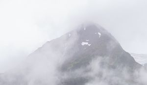 Preview wallpaper mountain, fog, landscape, nature, lake