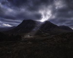 Preview wallpaper mountain, fog, peak, clouds, scotland