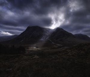 Preview wallpaper mountain, fog, peak, clouds, scotland