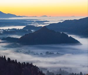 Preview wallpaper mountain, forest, hills, fog, view, landscape