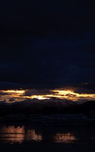 Preview wallpaper mountain, lake, night, sky, argentina