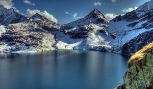 Preview wallpaper mountain, lake, peaks, snow