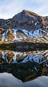 Preview wallpaper mountain, lake, reflection, snow, nature
