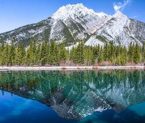 Preview wallpaper mountain, lake, reflection, water, shore, landscape