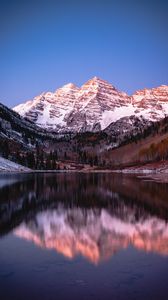 Preview wallpaper mountain, lake, snow, reflection