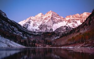 Preview wallpaper mountain, lake, snow, reflection