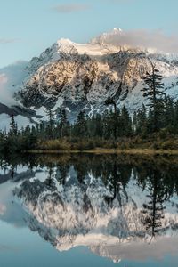 Preview wallpaper mountain, lake, trees, water, reflection, landscape