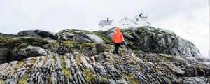 Preview wallpaper mountain, man, hill, winter, norway