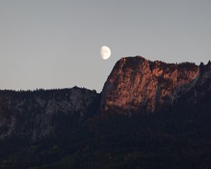 Preview wallpaper mountain, moon, evening, dusk, nature