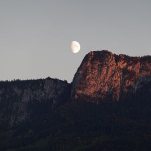Preview wallpaper mountain, moon, evening, dusk, nature