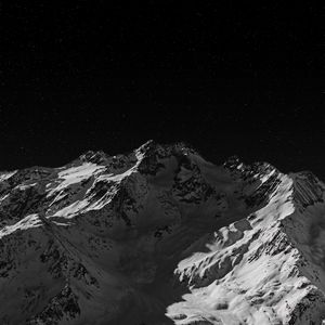 Preview wallpaper mountain, peak, bw, dark, night