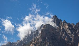 Preview wallpaper mountain, peak, cloud, height, view