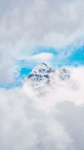Preview wallpaper mountain, peak, clouds, height