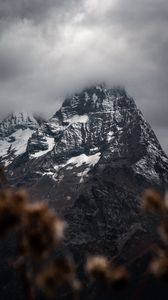 Preview wallpaper mountain, peak, clouds, landscape, nature