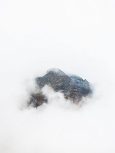 Preview wallpaper mountain, peak, clouds, fog, height
